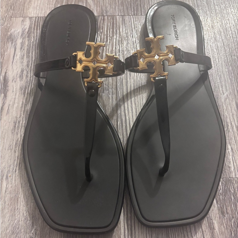 Cute Almost New Tory Burch Black Sandals With Gold Logo Emblem